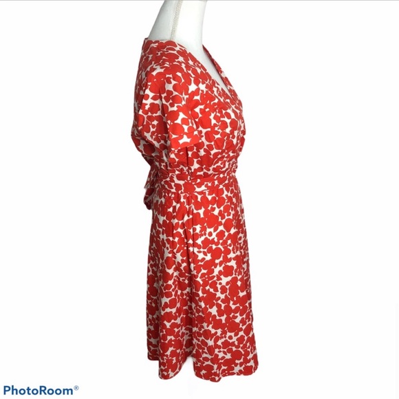 Boden Lara Wrap Dress Red Floral Midi Length Sz 8 - Picture 5 of 11